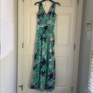 Lilly long dress used  size small